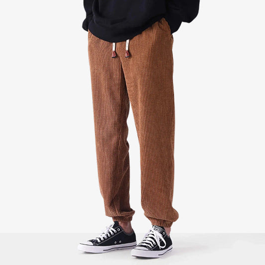 Japanische Cordhose mit strukturiertem Cordstoff im Retro-Design für Streetwear