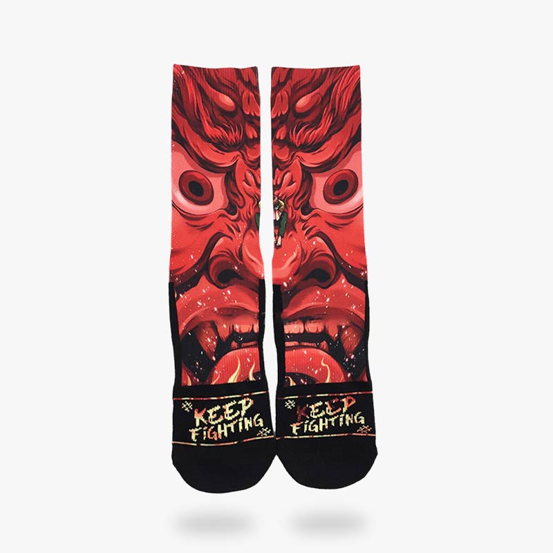 Rote Dämonen Socken mit Oni Gesicht Motiv für Streetwear Looks