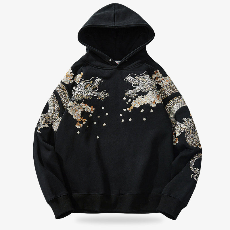 Schwarzer Herren Hoodie mit Drachenstickerei auf weißem Hintergrund