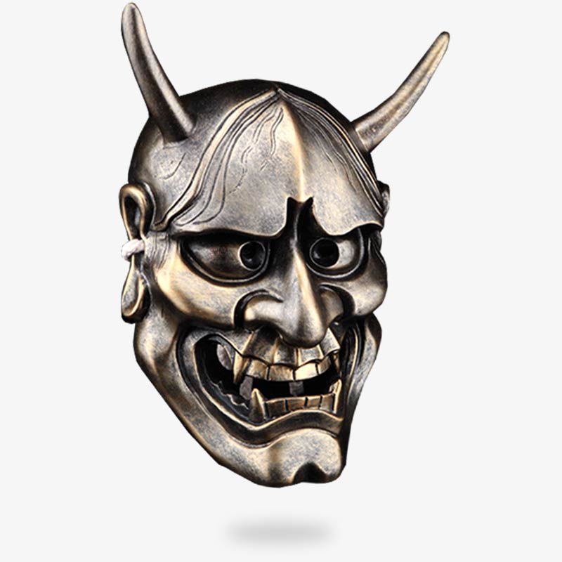 Japanische Hannya Maske mit Hörnern und Fangzähnen im Oni Dämon Design
