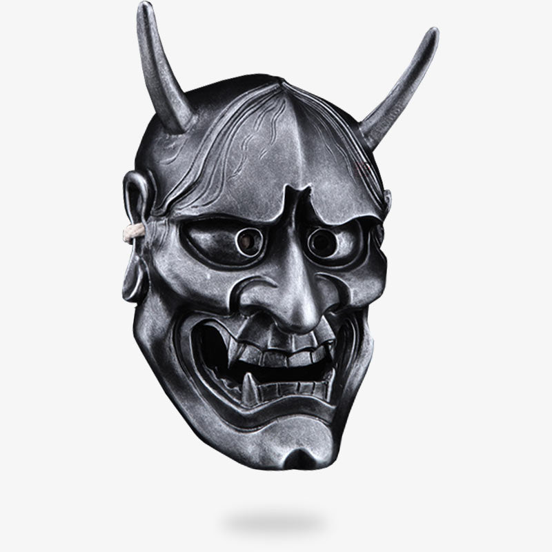 Hannya Oni Maske mit Hörnern, Zähnen und Reißzähnen für Noh-Theater