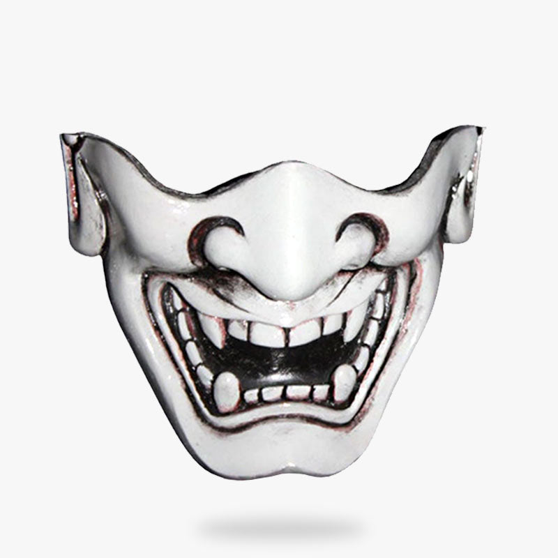 Weiße Hannya Oni Maske von einem Kunsthandwerker gefertigt für Samurai-Cosplay oder Wanddekoration aus Fiberglas