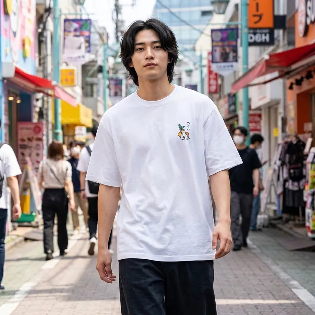 Weißes Japan T-Shirt mit Kawaii-Print auf der Vorderseite