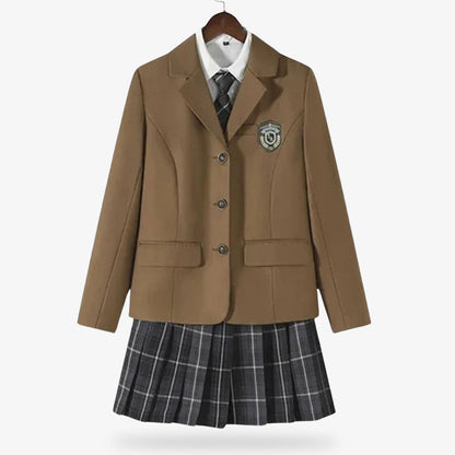 Komplettes Cosplay-Set einer japanischen Schuluniform mit Bluse, Blazer, Krawatte und Rock