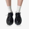 Japanische Schuluniform-Schuhe