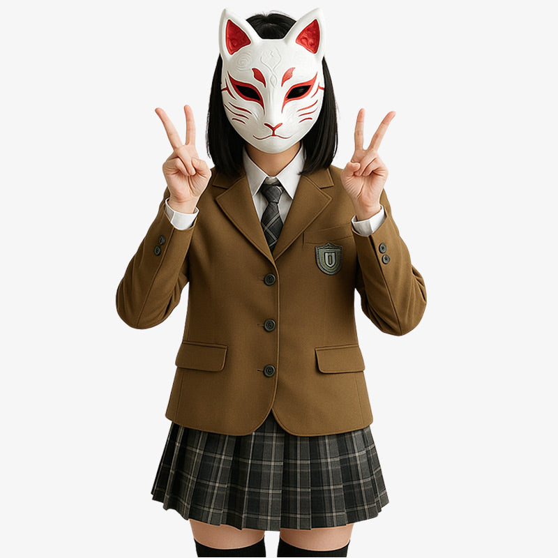 Japanische Schuluniform im Sailor-Fuku-Stil mit Blazer, Bluse, Rock und Krawatte
