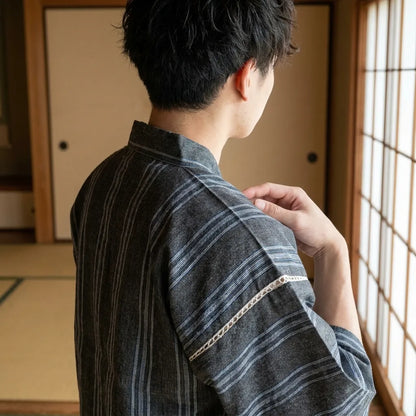 Rückansicht des Jinbei Sets aus Baumwolle für Herren
