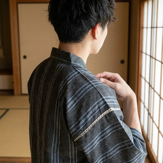 Rückansicht des Jinbei Sets aus Baumwolle für Herren