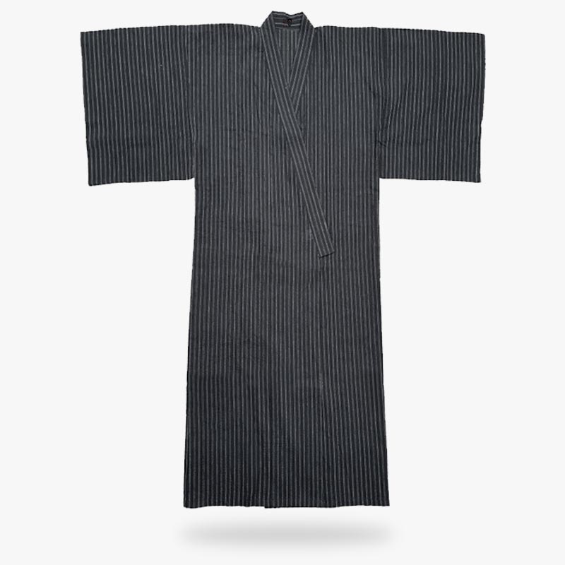 Traditioneller Kimono für Herren mit klassischem Streifendesign
