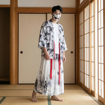 Kimono-Kleid mit rotem Obi-Gürtel von vorne fotografiert