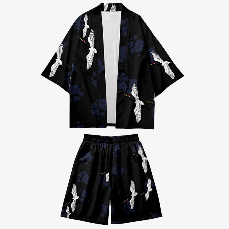 Nahaufnahme des Tsuru-Kranich Musters am Kimono Set