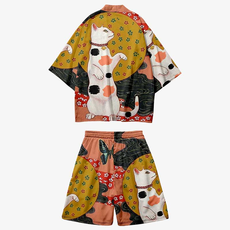Kimono Set Herren im lockeren Sommer Look getragen