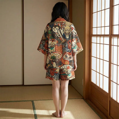 Detailansicht der Rückseite des Kimono Sets mit Mustern