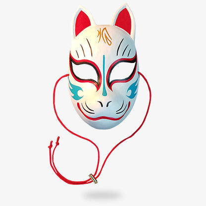 Von einem Kunsthandwerker bemalte Japanische Maske Fuchs beliebt in der Popkultur