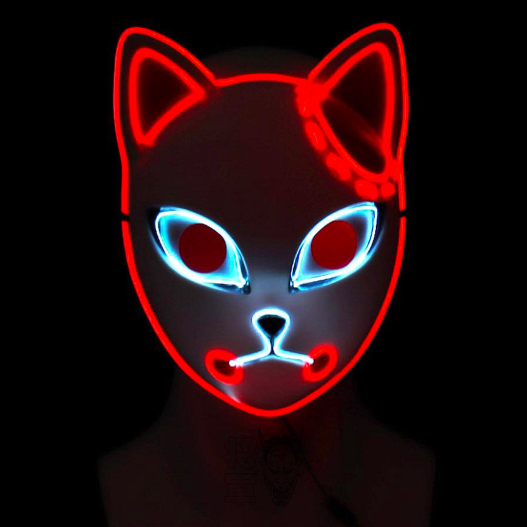 Rote LED-Augen der Kitsune Fuchsmaske im Anime-Stil