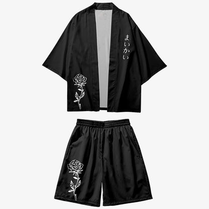 Nahaufnahme des weichen Stoffes am Kimono Set