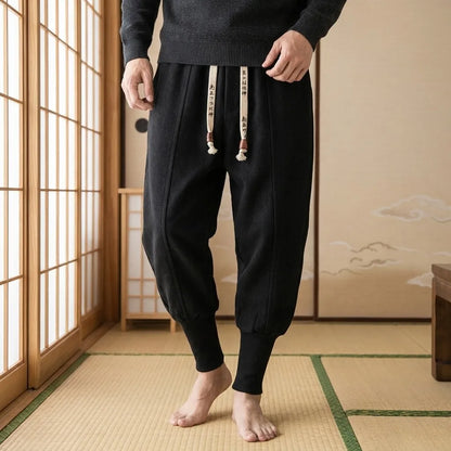 Schwarze Nikka Hose im Ninja-Stil für Herren im Streetwear-Look