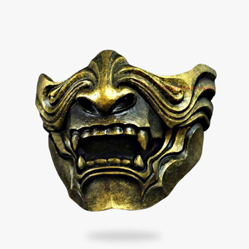 Seitenansicht der Oni Maske aus Fiberglas in Schwarz und Gold