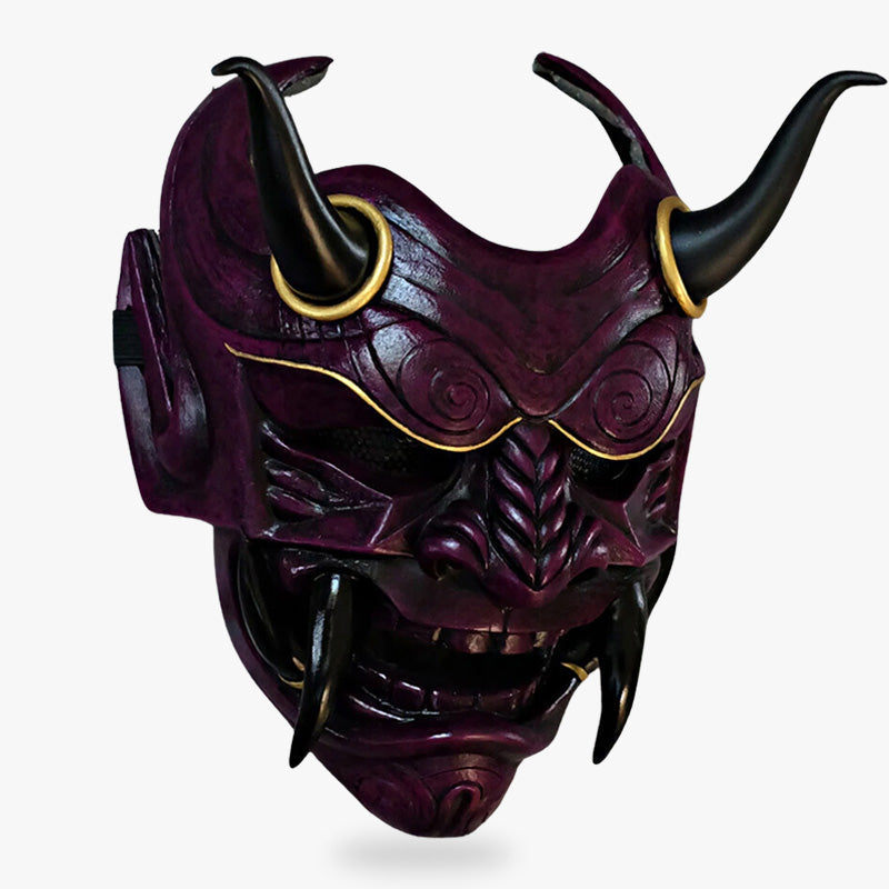 Diese Oni Vollgesichtsmaske ist von einem Kunsthandwerker gefertigt mit fein gestalteten Hörnern und scharfen Zähnen