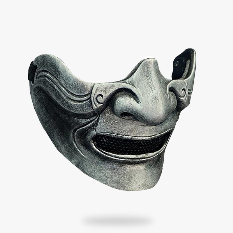 Halbmaske mit Oni Dämonengesicht im Yurei Geist Stil