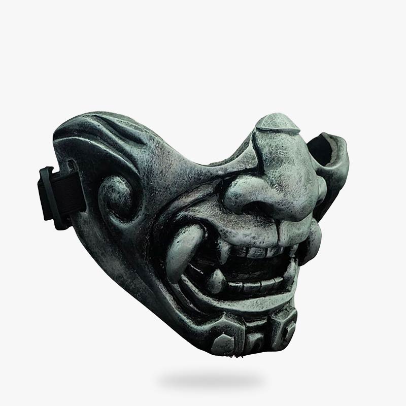 Von einem Kunsthandwerker gefertigte Samurai Halbmaske im Oni Design für Cosplay und Sammlung