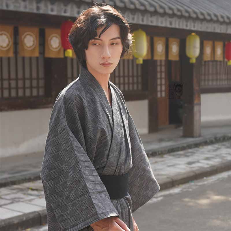 Grauer Samurai Kimono aus Baumwolle als Cosplay-Kostüm für Herren
