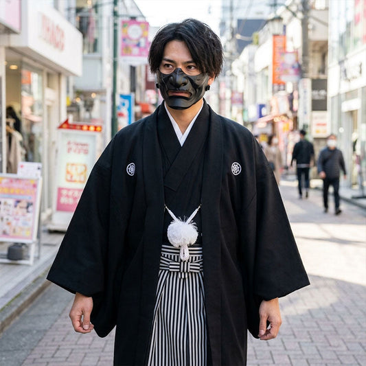 Schwarzer Kimono Herren Set mit fünf Kamon Wappen von vorne