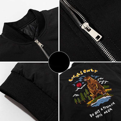 Sukajan Bomberjacke im Baseballjacken-Stil mit auffälligem Design