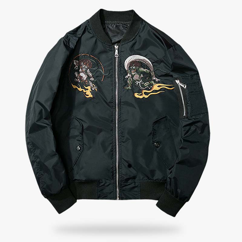 Schwarze Sukajan Bomberjacke mit gestickten Motiven von Fujin und Raijin