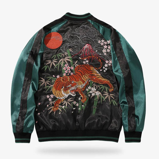 Die Sukajan Jacke Tiger zeigt ein kraftvolles Tigermotiv als Symbol für Mut und Stärke