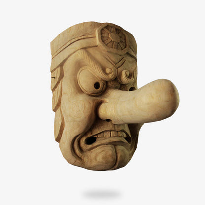 Traditionelle Tengu Maske für japanisches Noh Theater und Wanddekoration