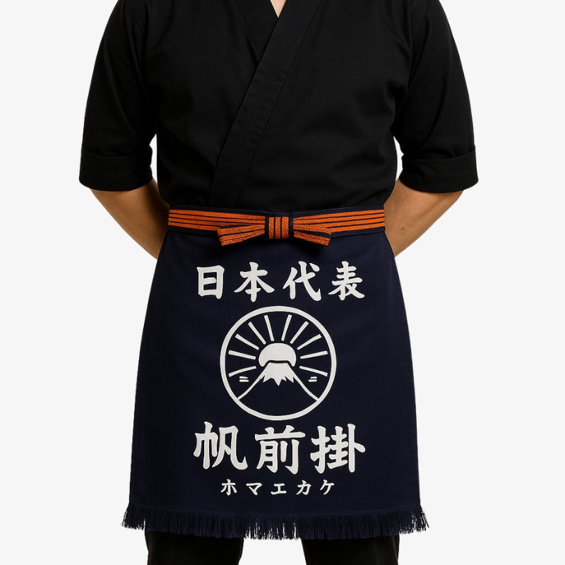 Traditionelle Kochschürze aus Baumwolle in Navy mit weißem Kanji-Print und hoher Verarbeitungsqualität