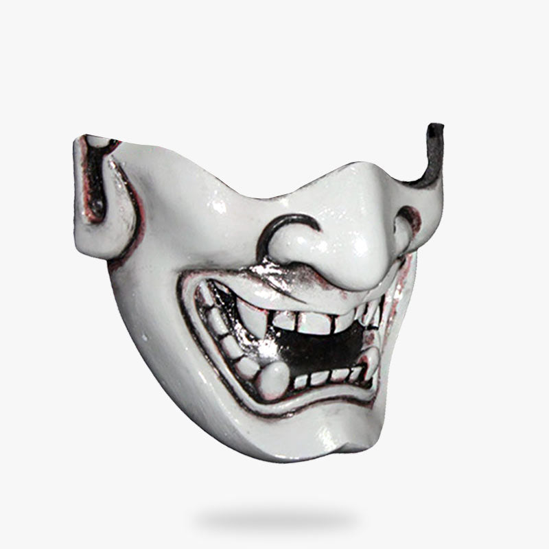 Weiße Hannya Halbmaske mit Oni Dämonendesign für Samurai-Kostüme aus Fiberglas