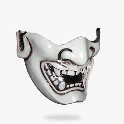 Weiße Hannya Halbmaske mit Oni Dämonendesign für Samurai-Kostüme aus Fiberglas